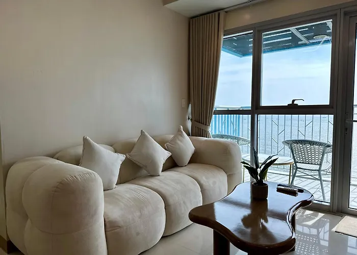 Panoramic Seaview Near Airport Facing The Bay 14h Manila
