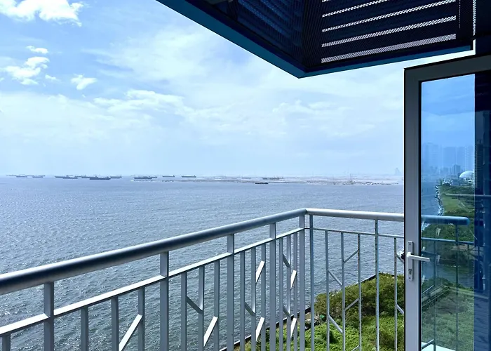 Panoramic Seaview Near Airport Facing The Bay 14h