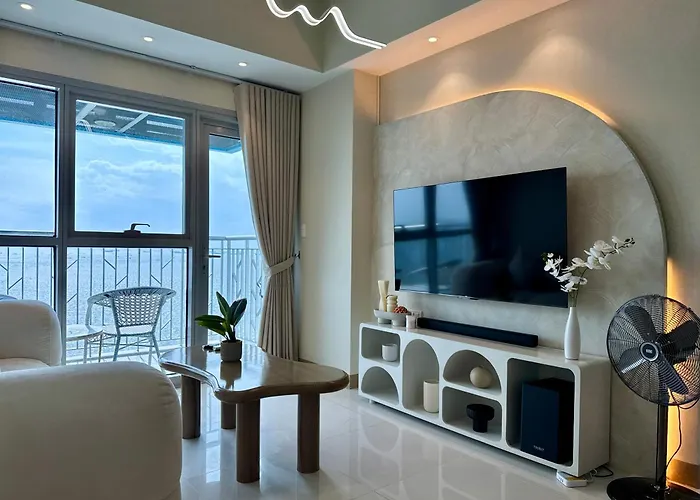 Panoramic Seaview Near Airport Facing The Bay 14h Manila
