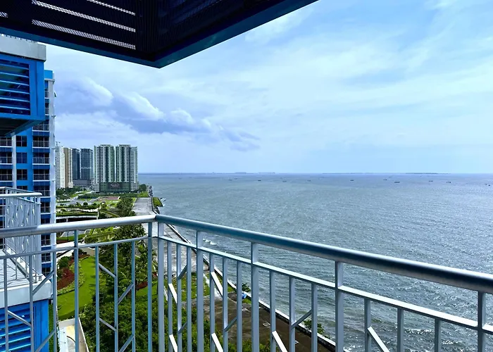 Panoramic Seaview Near Airport Facing The Bay 14h